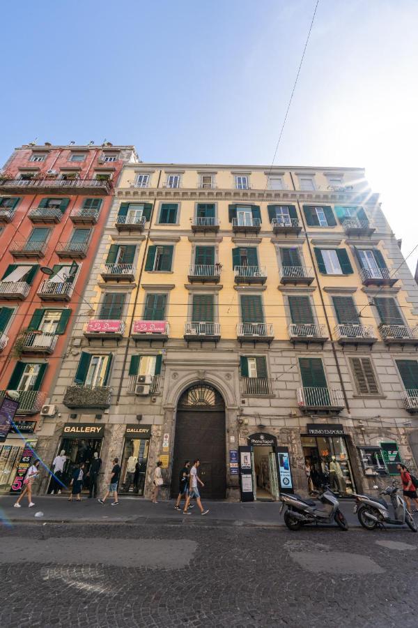 Appartamento Via Toledo 55 - Palazzo Della Porta Napoli Exterior foto
